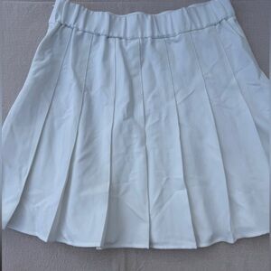 Garage Elegant White Pleated Skirt